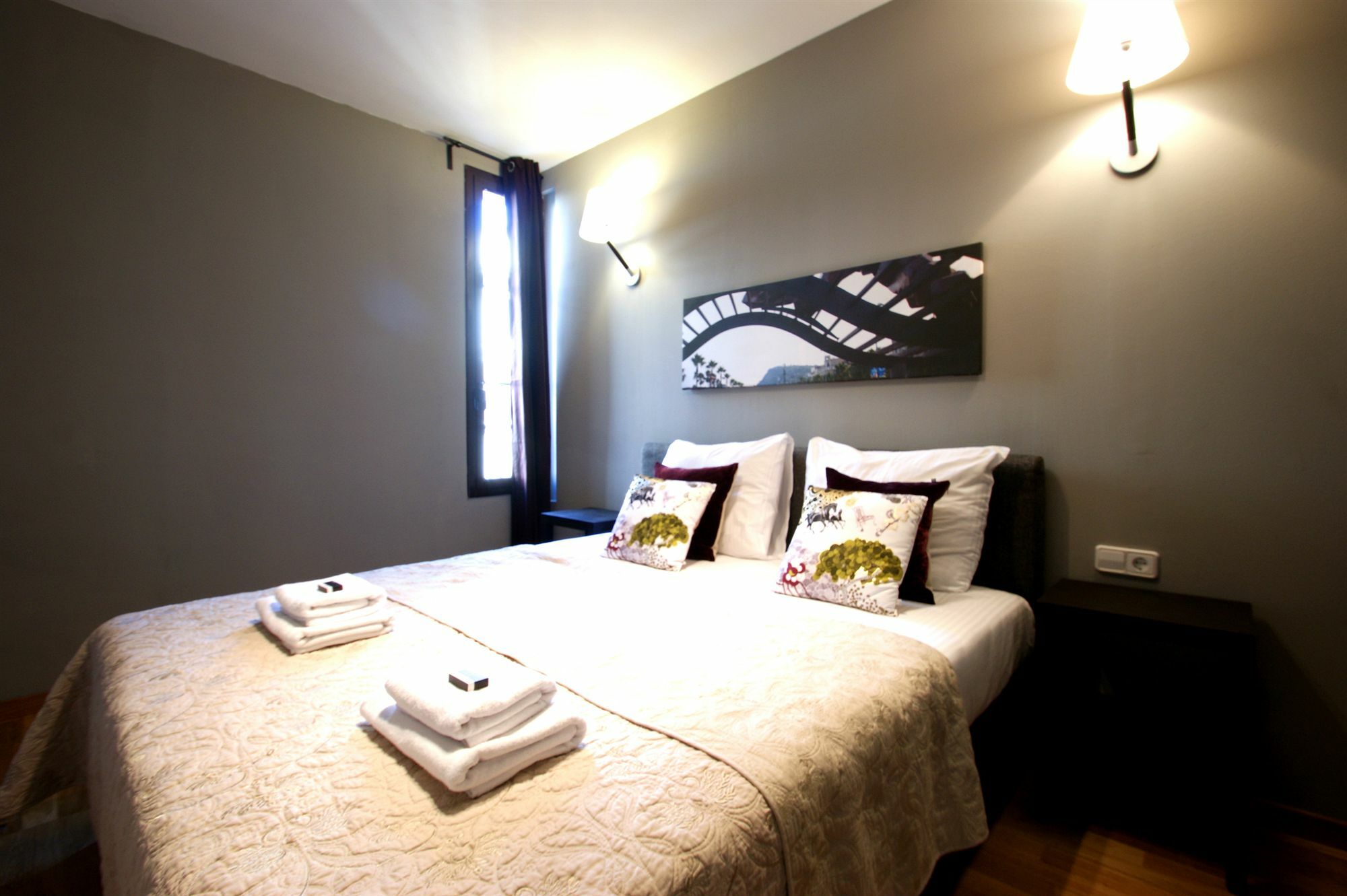 Short Stay Group Paseo De Gracia Serviced Apartments Barcelona Exterior photo