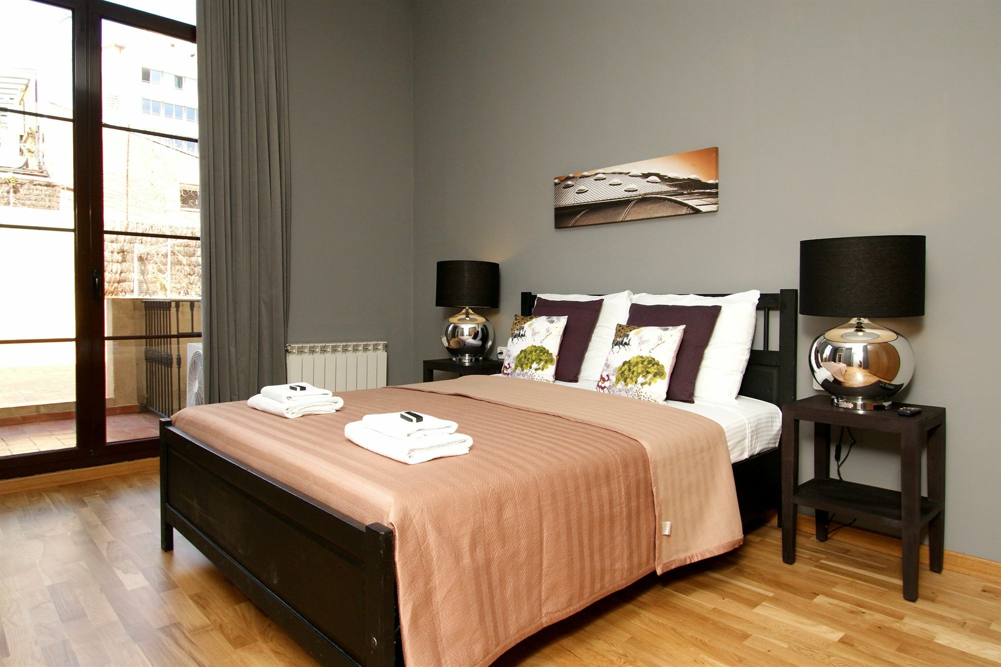 Short Stay Group Paseo De Gracia Serviced Apartments Barcelona Exterior photo